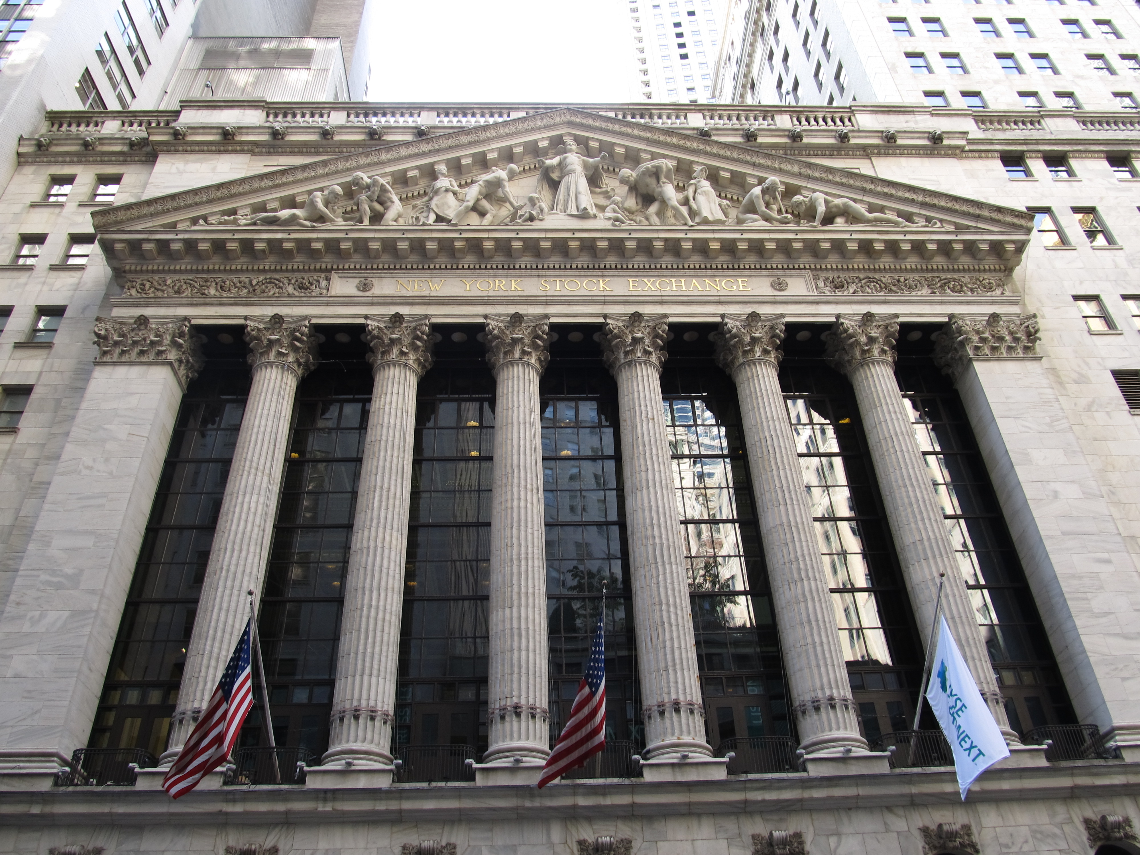 Week Review: Warsh Sworn In as 17th Fed Chair, Dow Record + S&P Eighth Straight Weekly Gain, NVDA Blowout, Brent Down 6% on Week, UMich Final Cratered to 44.8, Iran Rome 5th Round Wraps 'Not Conclusive', Munir in Tehran.