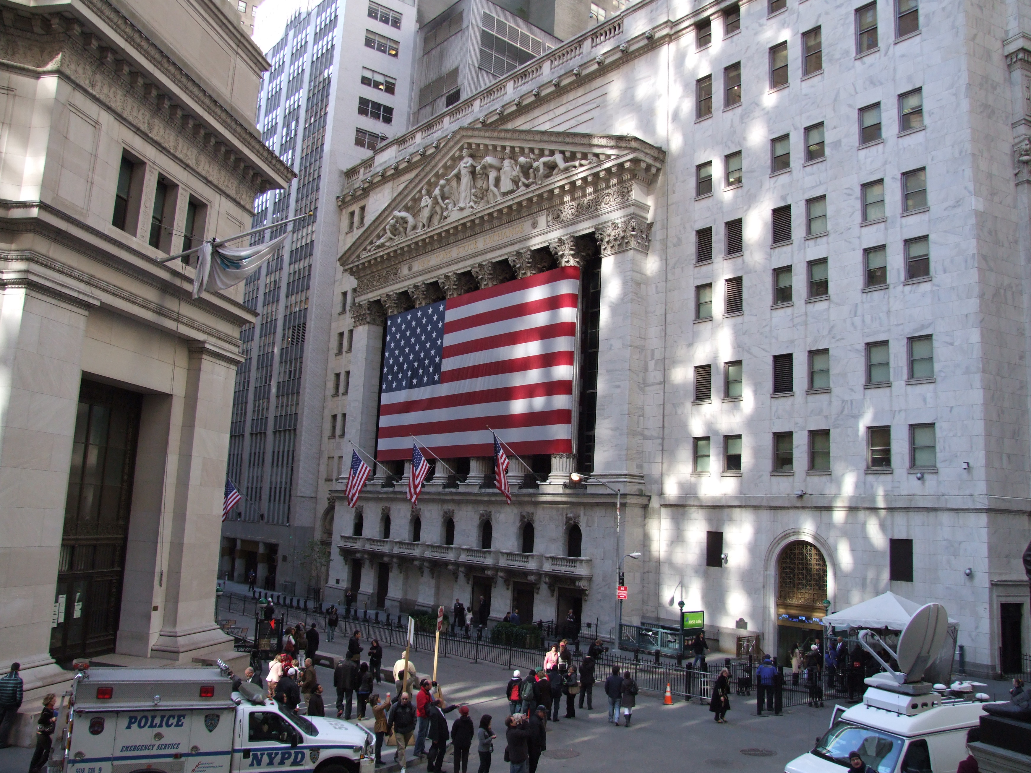 US Markets Closed for July 4 as the Memory-Chip Rout Reverses Overnight. The KOSPI Rebounds Almost 6%.